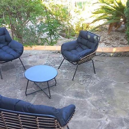Appartement Et Sa Grande Terrasse En Rez De Jardin Saint Aygulf Exterior photo