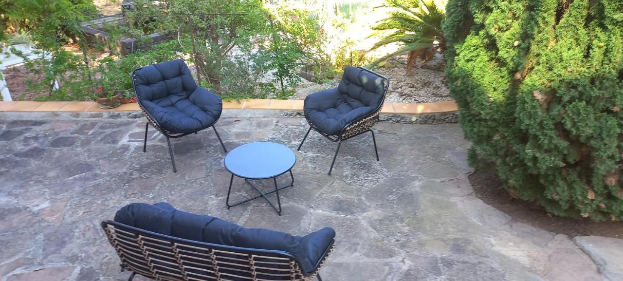 Appartement Et Sa Grande Terrasse En Rez De Jardin Saint Aygulf Exterior photo